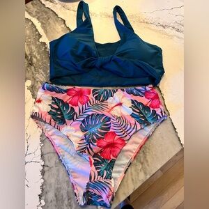 NWT Shein teal twist front bikini top and pink high waist bottoms set|size M